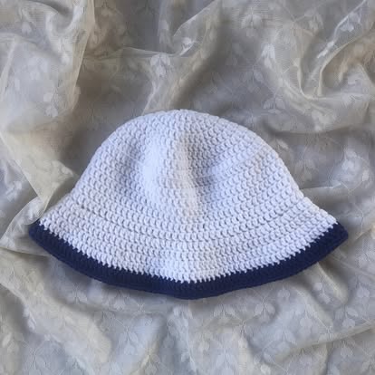 Navy-Trim Bucket Hat