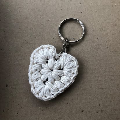Cream Heart Keychain