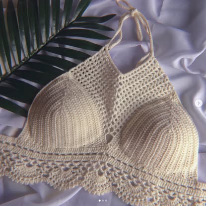 Cream Lace V-Bralette